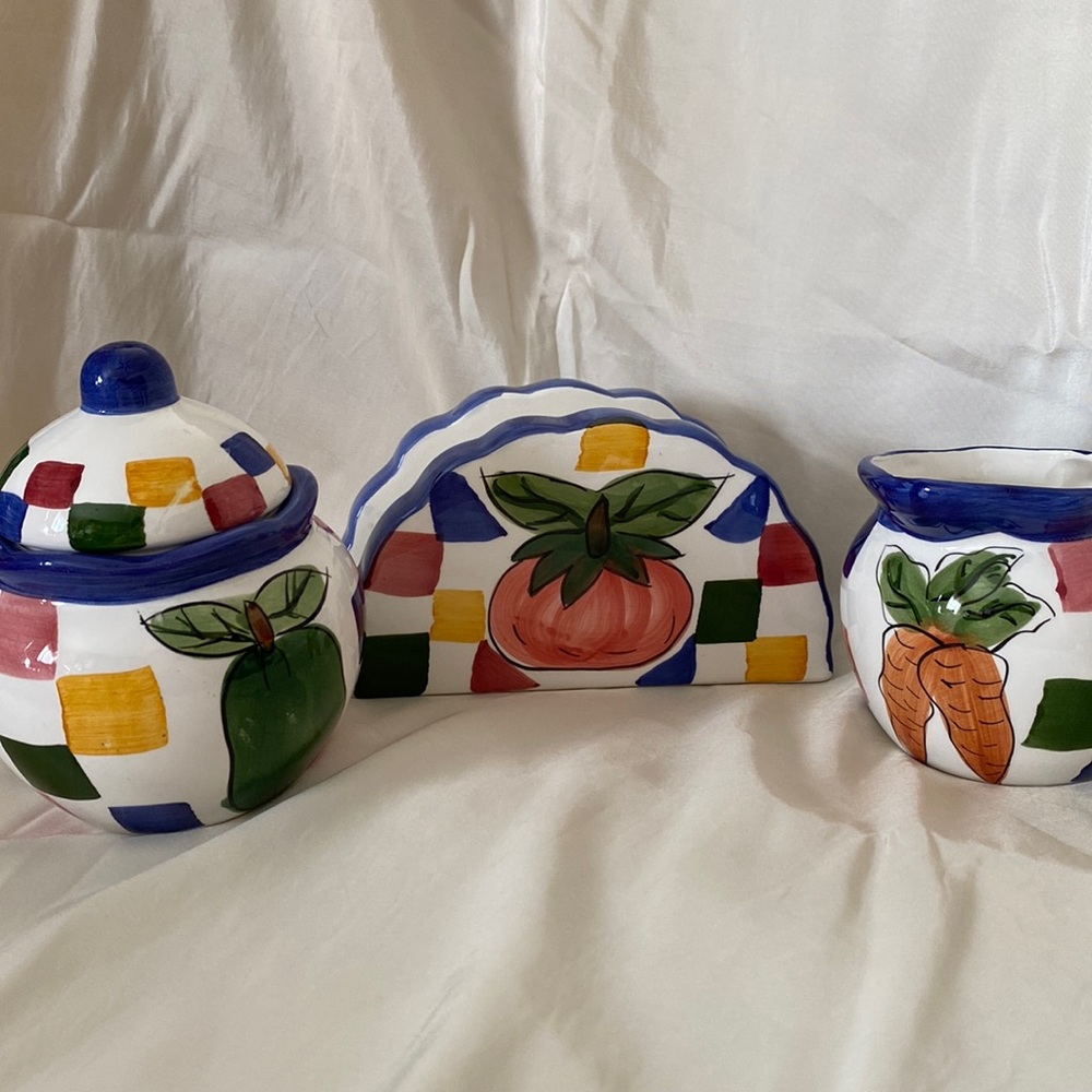 ~Tabletops Unlimited~ “Vendura Hand Painted Collection” Set